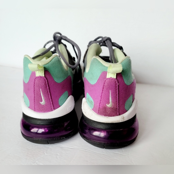 Nike Air Max 270 React - Picture 4 of 8